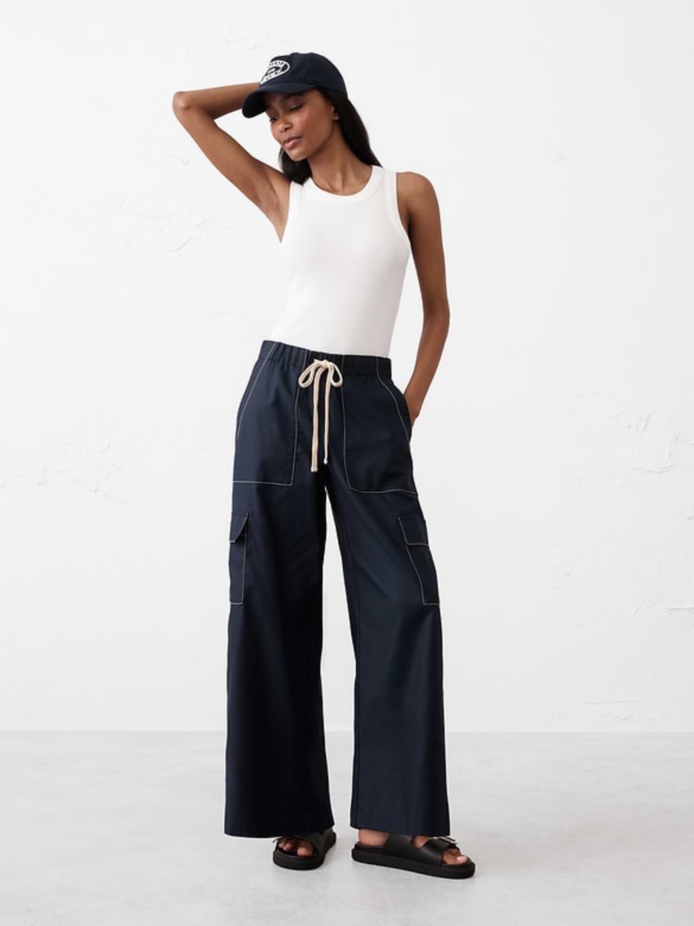 Banana Republic Factory Wide-Leg High-Rise Cargo Pull-On Pant – Size XS
